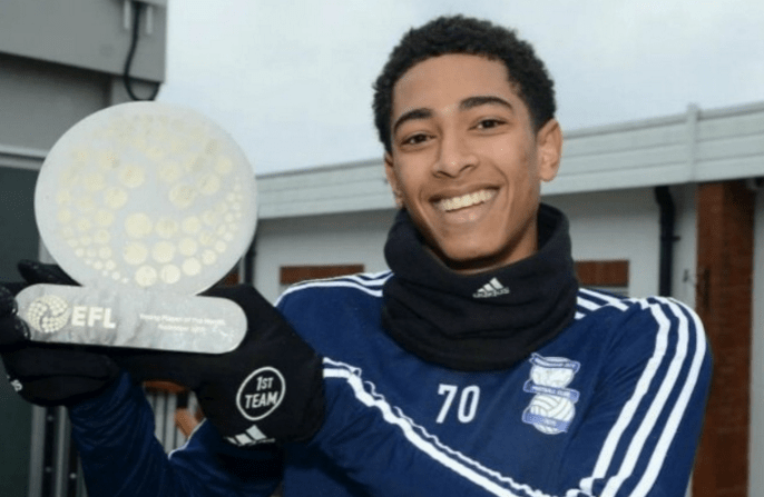 悉尼FC主帅：罗里腿筋受伤，无缘出战本周末对阵珀斯的联赛