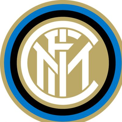 卡卡：对世界杯最美好的回忆是触碰奖杯；很期待新的赛制