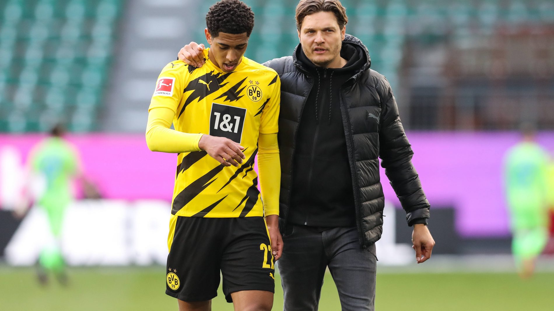 贝恩本场得到37分，并列NBA杯淘汰赛历史第三高分