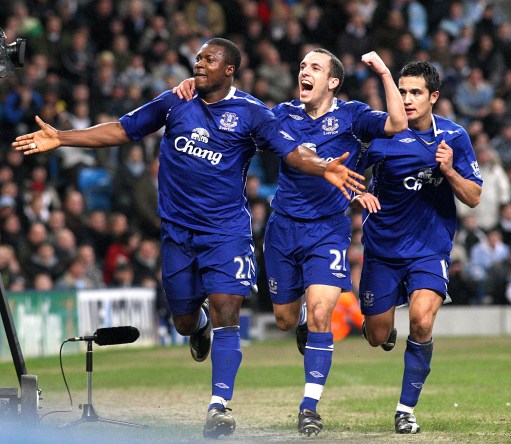 记者：施洛特贝克随队参加德国队训练，基米希继续缺席