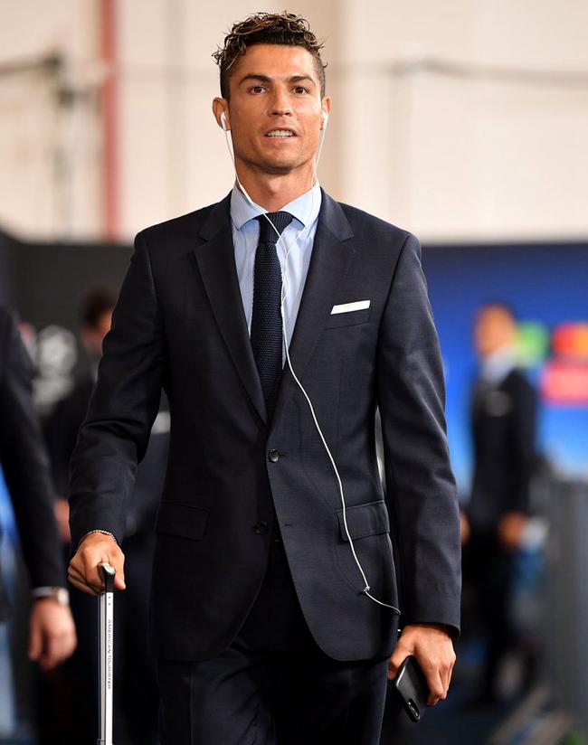 网传葡萄牙央行发行C罗纪念纸币应为假：未有权威葡媒报道，年初曾有辟谣